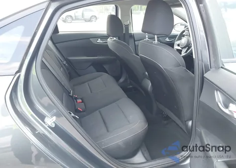 2021 Kia Forte Lxs из США, поврежденный, VIN 3KPF24AD6ME371772